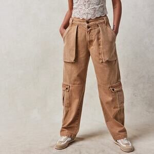 We The Free Marx Slouchy Cargo Wide Leg Jeans in Sand Size 26